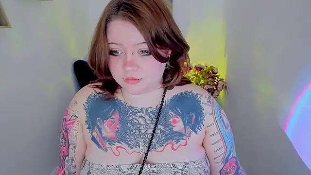 MoonLghte online show from March 2026 03:35:02 AM