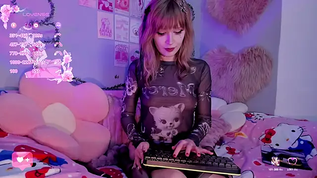 EvaStevs online show from March 2026 10:22:01 PM