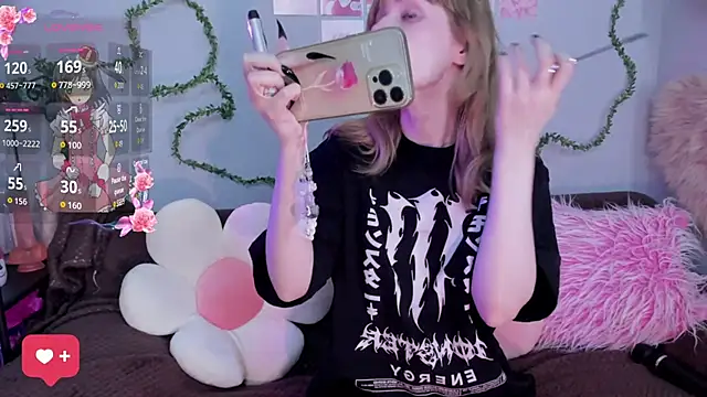 EvaStevs online show from February 2026 07:14:02 PM