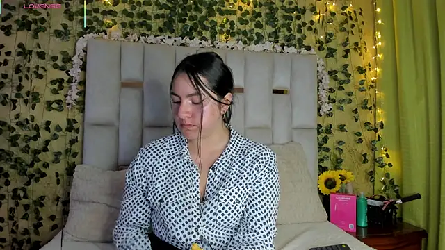 jenifer  power10 online show from March 2025 01:14:01 PM