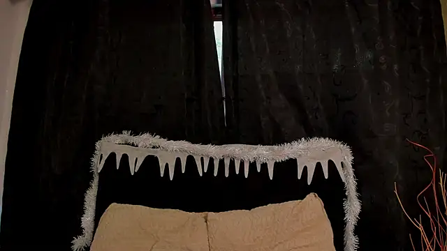 Snapshot of jenifer__power10 chatting on November 2025 08:12:01 PM jenifer power10 online show from November 2025 08:12:01 PM