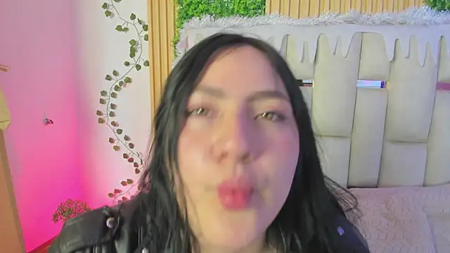 Snapshot of jenifer__power10 chatting on November 2025 07:58:01 PM jenifer power10 online show from November 2025 07:58:01 PM