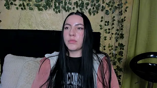 jenifer  power10 online show from January 2026 06:45:01 PM