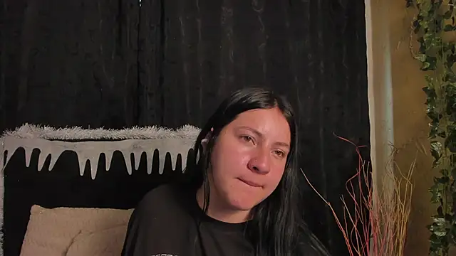 Snapshot of jenifer__power10 chatting on November 2025 07:25:01 PM jenifer power10 online show from November 2025 07:25:01 PM