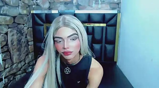 Luna and valery online show from January 2025 11:27:02 PM