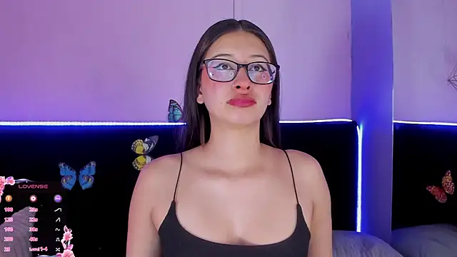 Anastasia Whitee online show from December 2025 03:13:02 AM