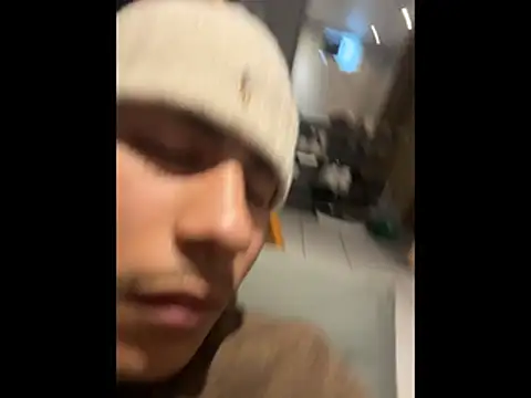 johnycash21 online show from February 2026 05:54:01 PM