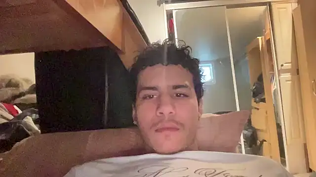 johnycash21 online show from April 2026 08:46:02 PM