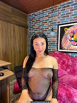Snapshot of sweet_kitty0110 chatting on February 2025 11:03:02 PM sweet kitty0110 online show from February 2025 11:03:02 PM