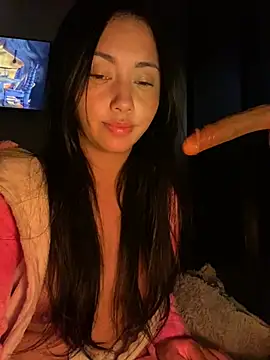 Snapshot of sweet_kitty0110 chatting on January 2025 06:55:02 AM sweet kitty0110 online show from January 2025 06:55:02 AM