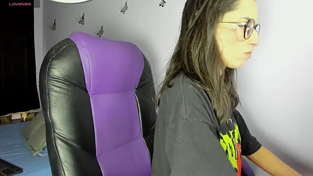 aiko mori online show from April 2026 09:43:02 PM