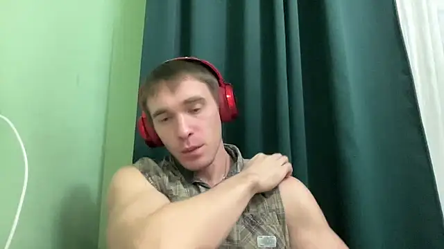 Mrbiceps23 online show from December 2024 12:52:01 PM