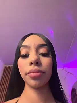 Snapshot of Tiffanny chatting on March 2026 01:14:01 PM Tiffanny online show from March 2026 01:14:01 PM