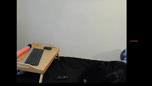 LilyFoxxx online show from April 2026 05:10:01 AM