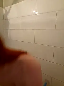 LilyFoxxx online show from April 2026 05:42:01 AM