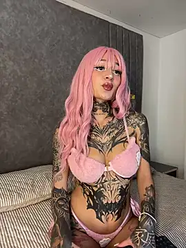 Snapshot of Evangeline_hell_ chatting on December 2024 05:10:01 AM Evangeline hell online show from December 2024 05:10:01 AM