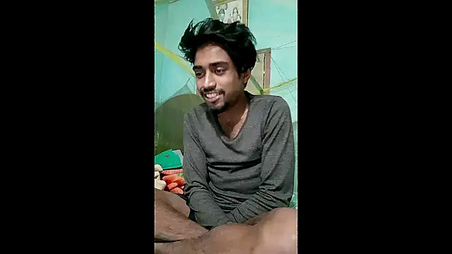 Snapshot of savage_lucifer8 chatting on December 2024 07:25:02 PM savage lucifer8 online show from December 2024 07:25:02 PM