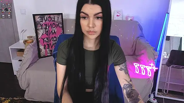 Tiffany lab online show from November 2025 01:14:02 PM