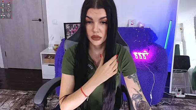 Tiffany lab online show from November 2025 09:42:02 AM