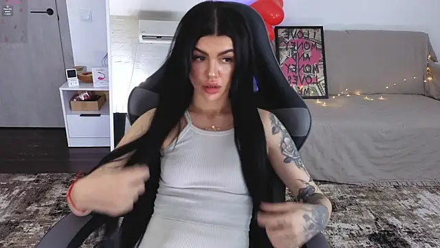 Tiffany lab online show from February 2026 02:06:01 PM