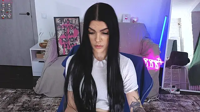 Tiffany lab online show from November 2025 02:22:02 PM