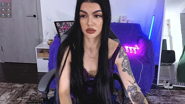 Tiffany lab online show from December 2025 07:43:02 AM