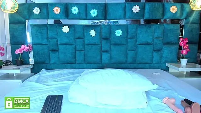 valtira nova online show from January 2026 07:19:02 PM