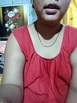 Snapshot of Super-Couple chatting on May 2026 08:17:01 AM Super-Couple online show from May 2026 08:17:01 AM