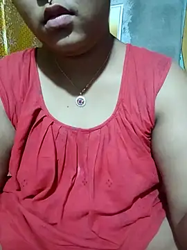 Snapshot of Super-Couple chatting on May 2026 01:48:02 PM Super-Couple online show from May 2026 01:48:02 PM