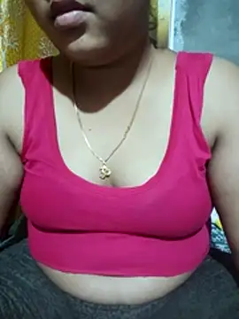 Snapshot of Super-Couple chatting on May 2026 04:03:02 PM Super-Couple online show from May 2026 04:03:02 PM