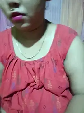 Snapshot of Super-Couple chatting on April 2026 01:02:02 PM Super-Couple online show from April 2026 01:02:02 PM