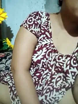 Snapshot of Super-Couple chatting on May 2026 02:16:02 PM Super-Couple online show from May 2026 02:16:02 PM