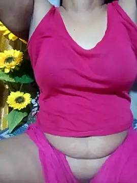 Snapshot of Super-Couple chatting on May 2026 12:20:02 AM Super-Couple online show from May 2026 12:20:02 AM