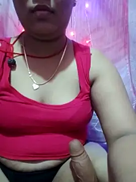 Snapshot of Super-Couple chatting on October 2025 12:02:01 PM Super-Couple online show from October 2025 12:02:01 PM