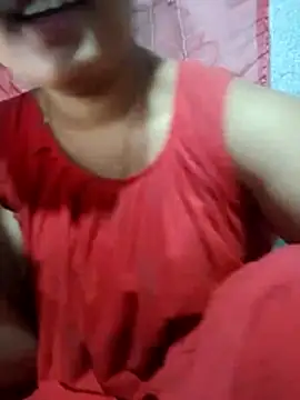 Snapshot of Super-Couple chatting on December 2025 04:29:01 AM Super-Couple online show from December 2025 04:29:01 AM