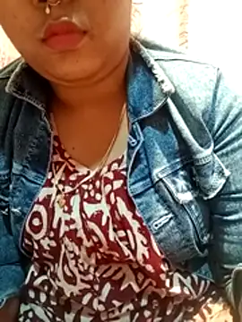 Super-Couple online show from January 2026 05:41:01 PM