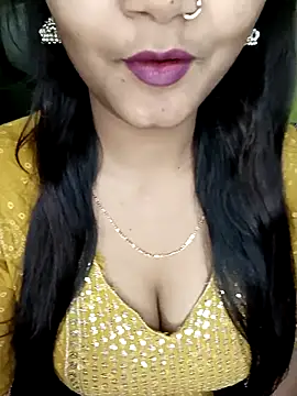NOTY-LOVE-05 online show from February 2025 03:32:02 PM