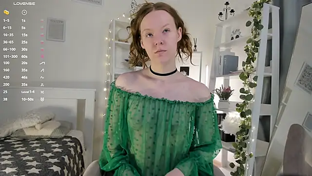 Snapshot of ZaraBluitt chatting on March 2026 09:24:01 AM ZaraBluitt online show from March 2026 09:24:01 AM