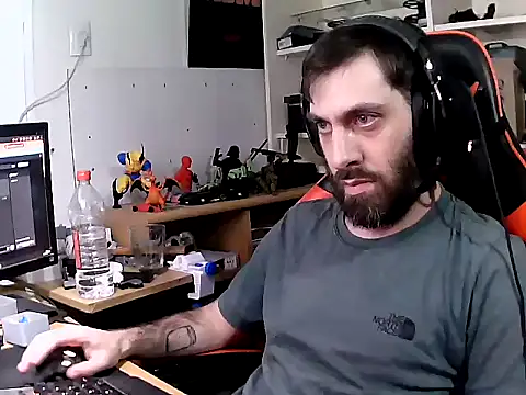 johnwood88 online show from December 2025 05:22:02 AM