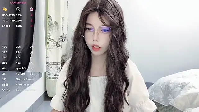 Snapshot of Yuki_111 chatting on December 2024 09:30:02 AM Yuki 111 online show from December 2024 09:30:02 AM