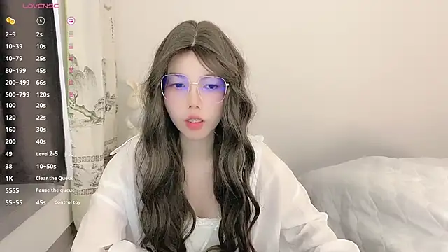 Snapshot of Yuki_111 chatting on December 2024 02:35:02 AM Yuki 111 online show from December 2024 02:35:02 AM