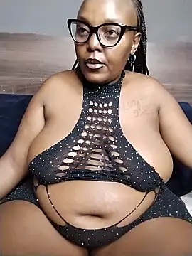 CHERRYYUMMY online show from March 2026 01:58:01 PM