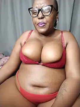 Snapshot of CHERRYYUMMY chatting on June 2026 09:26:01 AM CHERRYYUMMY online show from June 2026 09:26:01 AM