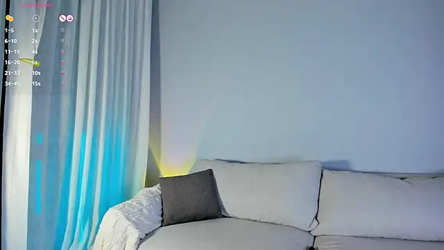 Snapshot of Mellovely chatting on November 2025 04:10:02 PM Mellovely online show from November 2025 04:10:02 PM