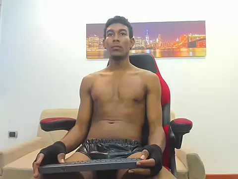 dominic hot69 online show from December 2024 10:22:01 PM