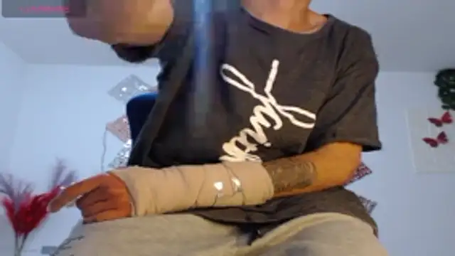 BIG cockpether online show from April 2026 03:24:01 AM