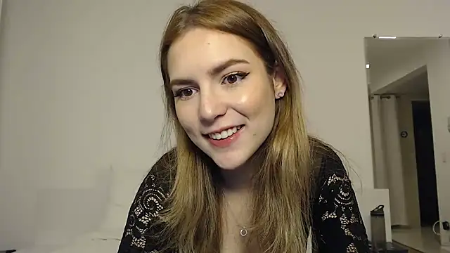 cloesweetdreams online show from January 2025 04:47:01 AM