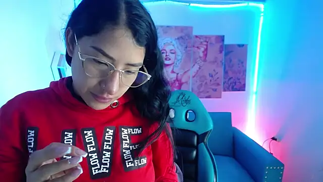 Sofi hot 4m online show from January 2026 02:09:02 PM