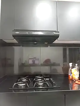 Sofi hot 4m online show from April 2026 06:55:01 PM