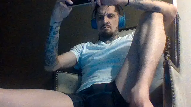 Snapshot of Paybackk100 chatting on February 2025 09:36:02 AM Paybackk100 online show from February 2025 09:36:02 AM
